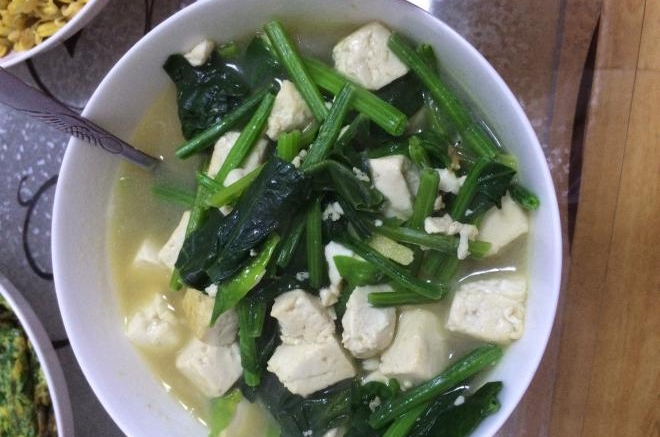 菠菜豆腐汤