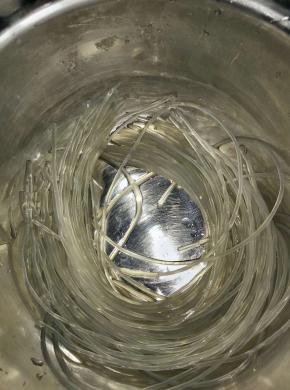 粉条提前用温水泡开
