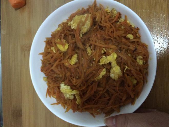 胡萝卜炒鸡蛋