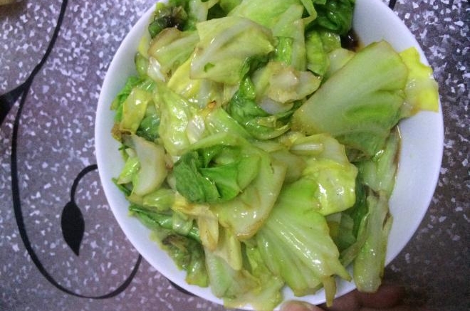 爆炒卷心菜