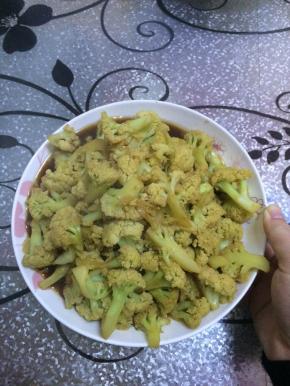 翻炒两分钟左右，出锅。