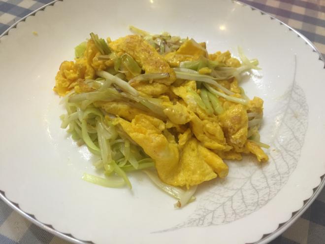 韭黄炒蛋