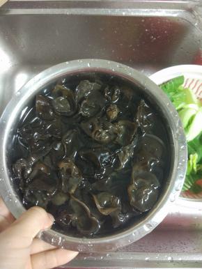 木耳提前一晚上泡发