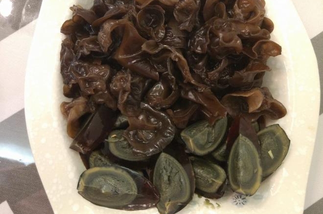 木耳皮蛋双拼