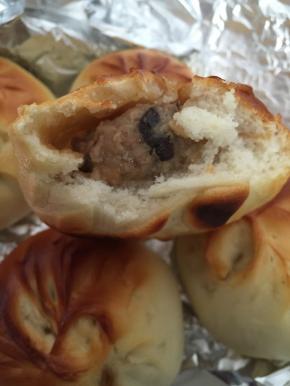 外焦里嫩，鲜美可口，也可以沾着喜欢的酱料吃