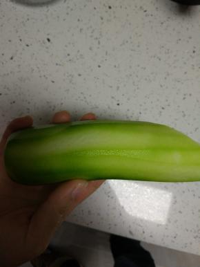 青萝卜洗净去皮