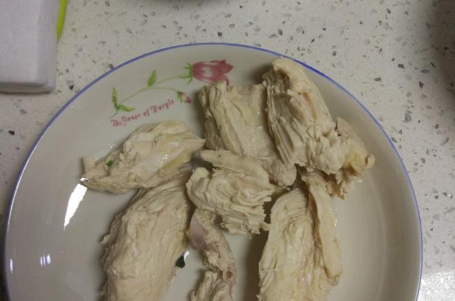 手撕鸡胸肉