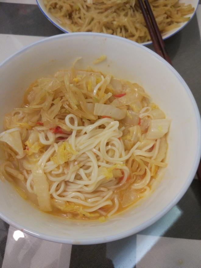 西红柿白菜面