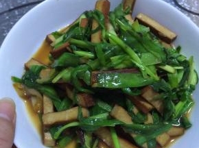 翻炒均匀，盛出即可。