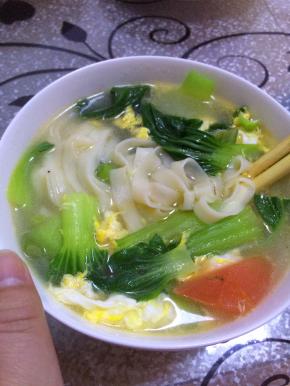 煮一分钟左右，出锅。