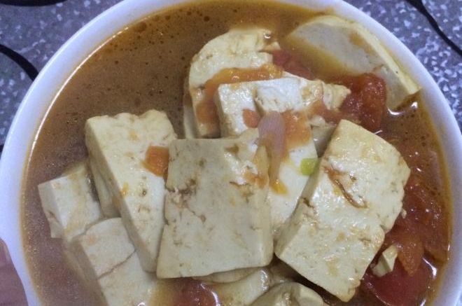 西红柿炖豆腐