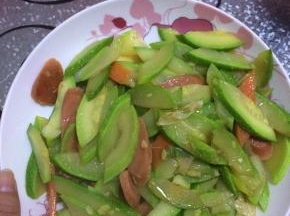 翻炒几分钟，出锅