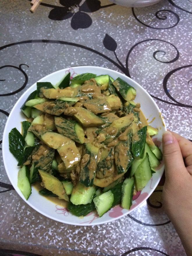 麻酱拌黄瓜