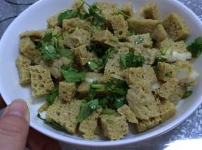 搅拌均匀盛出即可。