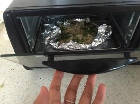 放入烤箱，调温度180度，烤10分钟