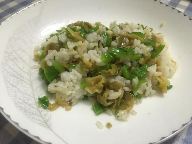 青椒榨菜炒饭