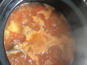 大火煮开后，转小火再炖半个小时