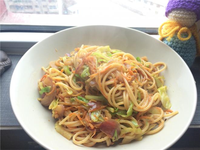 花生酱蔬菜意面