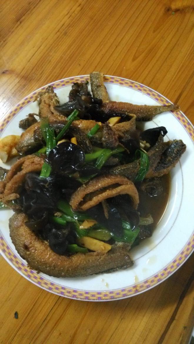 红烧泥鳅