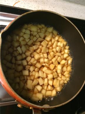 开火煮至沸腾即可关火，不要打开锅盖，静置2小时