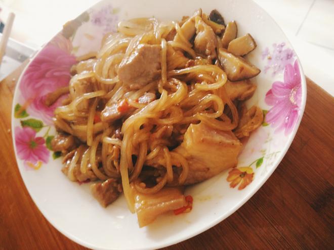 猪肉炖粉条