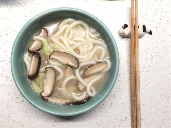 香菇素汤乌冬面
