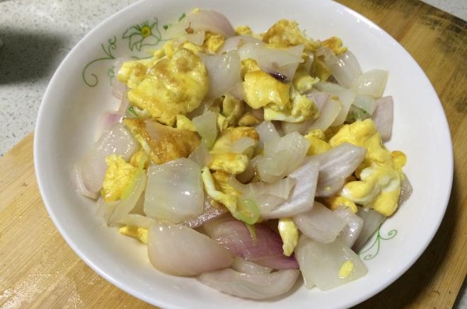洋葱炒鸡蛋