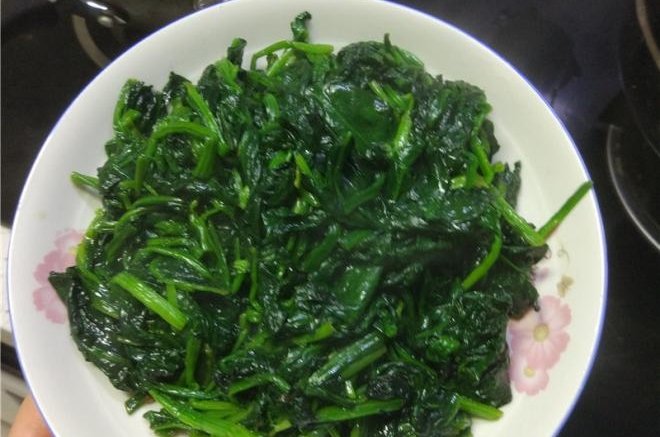 清炒菠菜