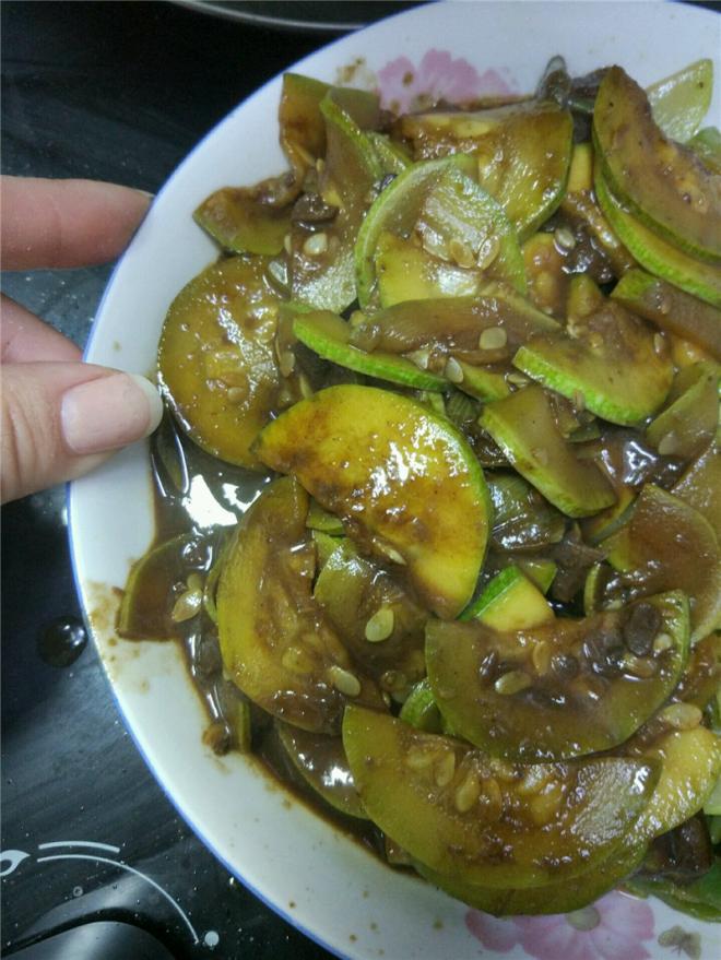 西瓜酱炒西葫芦