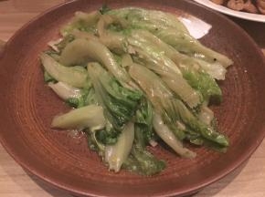 简单翻炒一分钟后即可出锅，