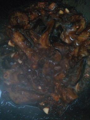 放进茄子，不要放盐、味精