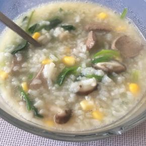 粥浓稠后就可以出锅了