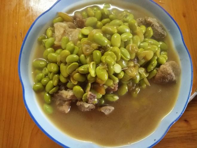 排骨炖绿豆汤