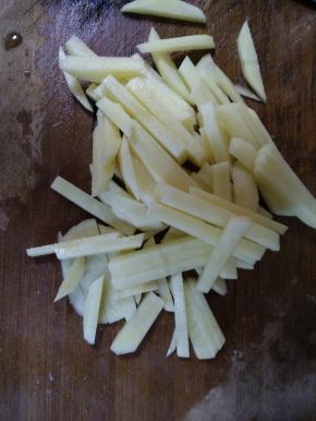 土豆切条