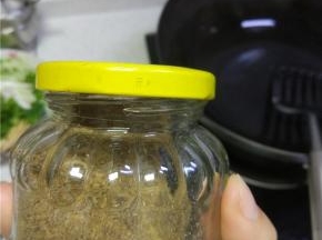 准备适量的孜然