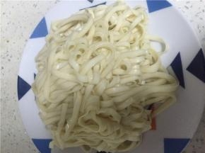 盛出面条
