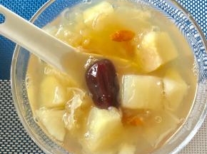 冰糖完全融化后，即可盛起食用