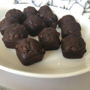 烤制大约14分钟，就可以出烤箱了