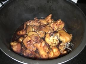 转电饭煲，按豆类蹄筋模式，坐等好