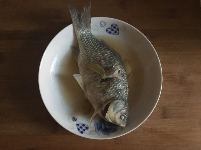 原汁蒸鱼
