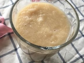 榨好后不需要过滤，最好马上饮用