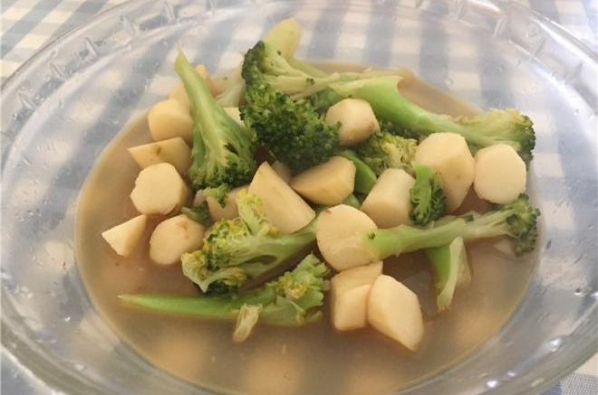 西兰花炒铁棍山药