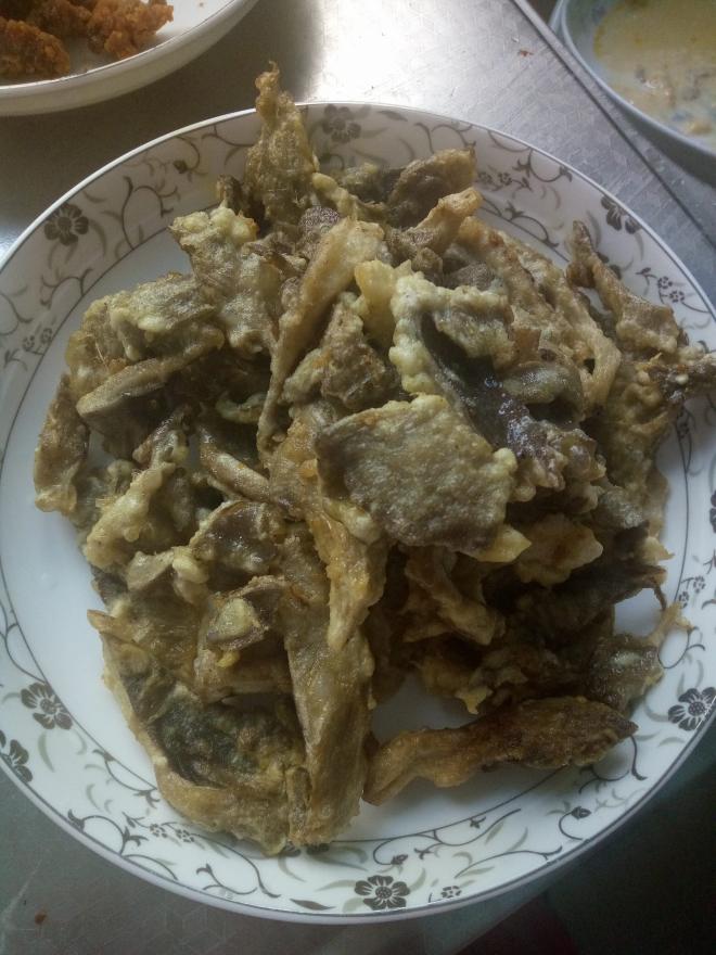 炸鲜蘑