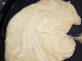 继续小火搅拌至自己喜欢的状态！