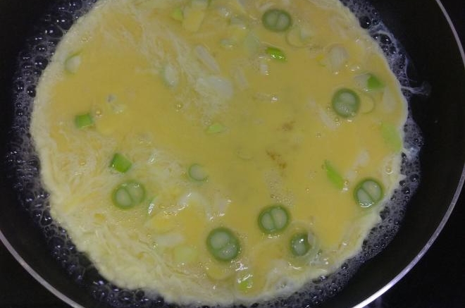 吃饱饱减肥餐4、水烘鸡蛋饼