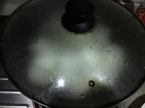 加水盖锅焖3-5分钟左右