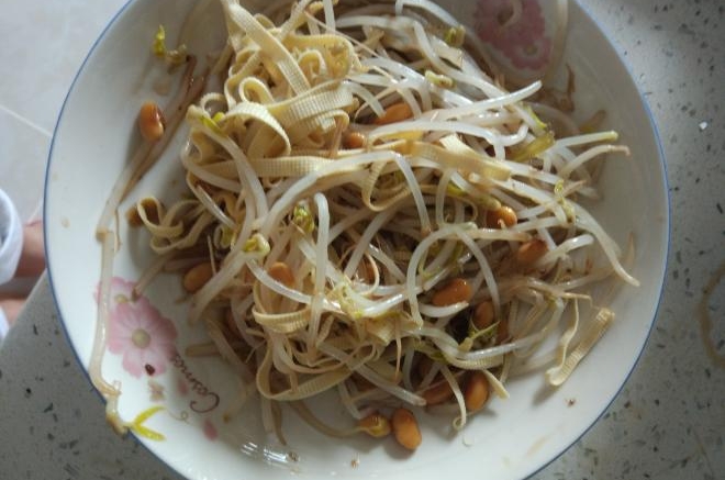 吃饱饱减肥餐16、五香黄豆小杂拌