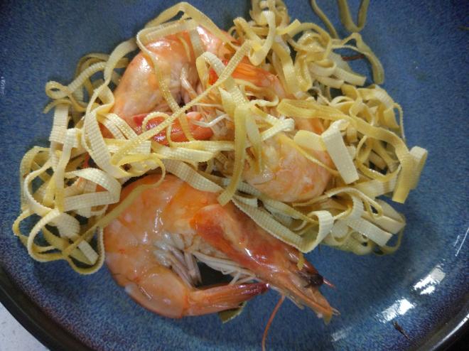 吃饱饱减肥餐20、豆皮炒虾