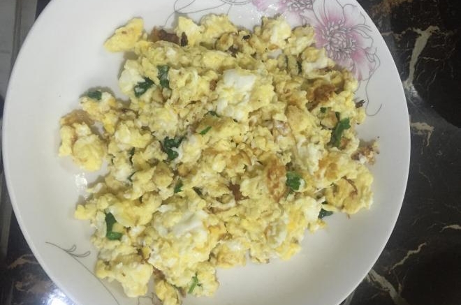 蛋炒芹菜叶