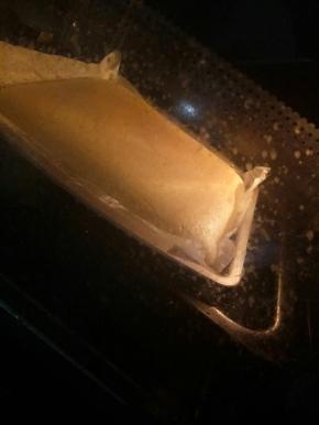 烤盘加热水，130度50分钟！